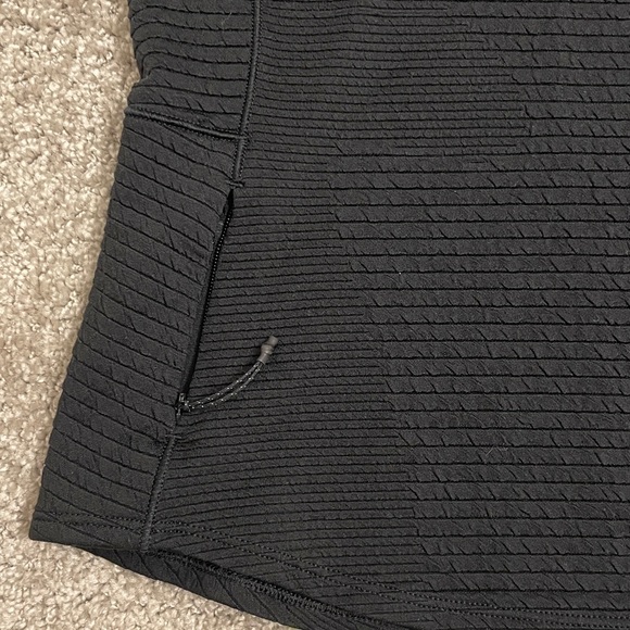 Lululemon Cold-weather Textured Running Top Size 4 - Picture 9 of 10